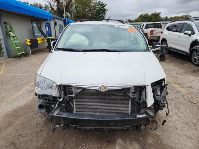 Photo 5 from auction – 2008 CHRYSLER TOWN & COU with VIN 2A8HR54PX8R642216