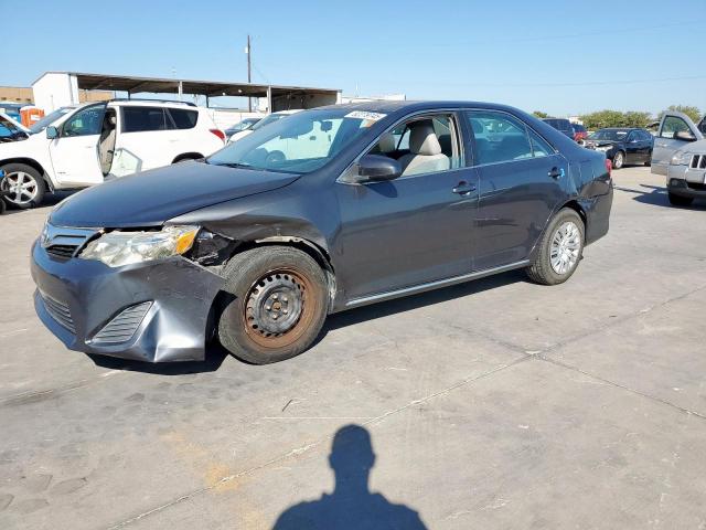 TOYOTA CAMRY BASE 2012 مع رقم تعريف المركبة 4T1BF1FK5CU099882 - صورة من المزاد
