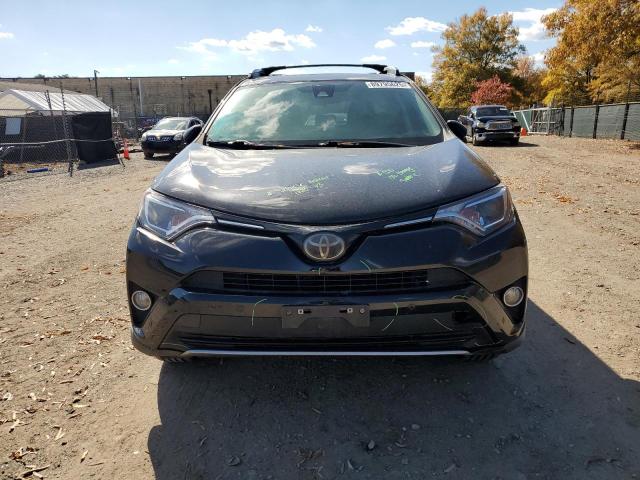 Photo 5 from auction – 2017 TOYOTA RAV4 XLE with VIN 2T3RFREV9HW600697