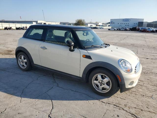 Photo 4 from auction – 2007 MINI COOPER with VIN WMWMF33527TT57923