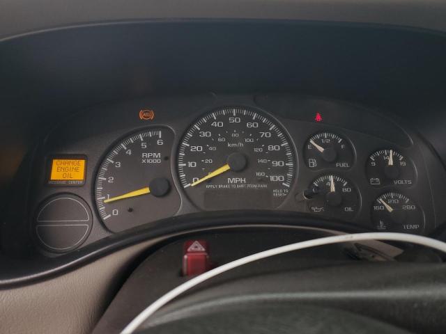Photo 9 from auction – 2000 CHEVROLET SILVERADO C1500 with VIN 1GCEC19V7YZ324118