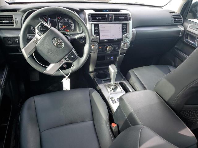 Photo 8 from auction – 2023 TOYOTA 4RUNNER TR with VIN JTEAU5JR3P5282971