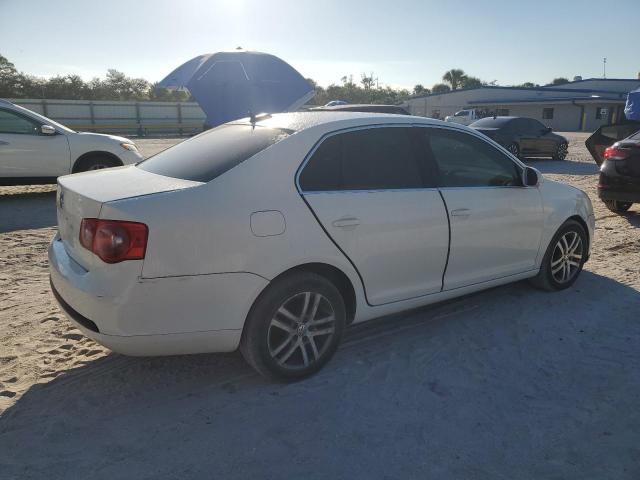 Photo 3 from auction – 2006 VOLKSWAGEN JETTA 2.5 with VIN 3VWSF71K06M775983