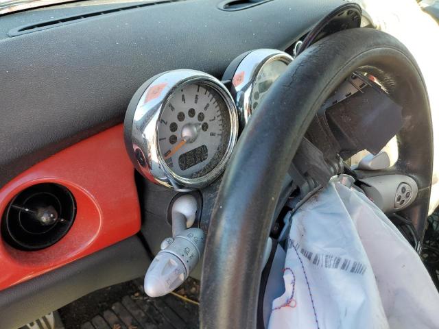 Photo 9 from auction – 2006 MINI COOPER S with VIN WMWRH335X6TK56935