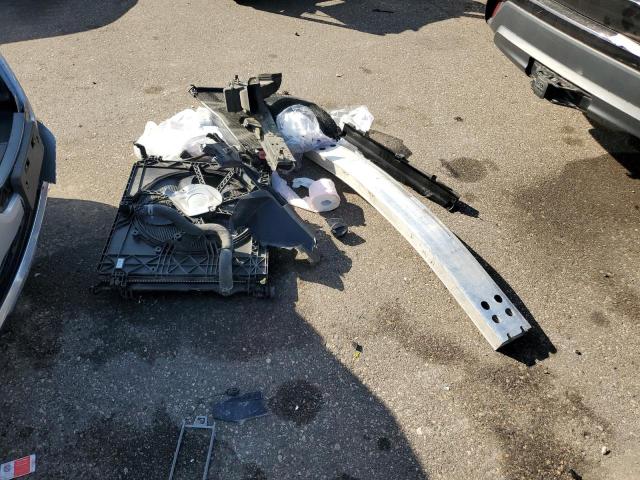Photo 13 from auction – 2020 TOYOTA HIGHLANDER with VIN 5TDHZRBH9LS016781