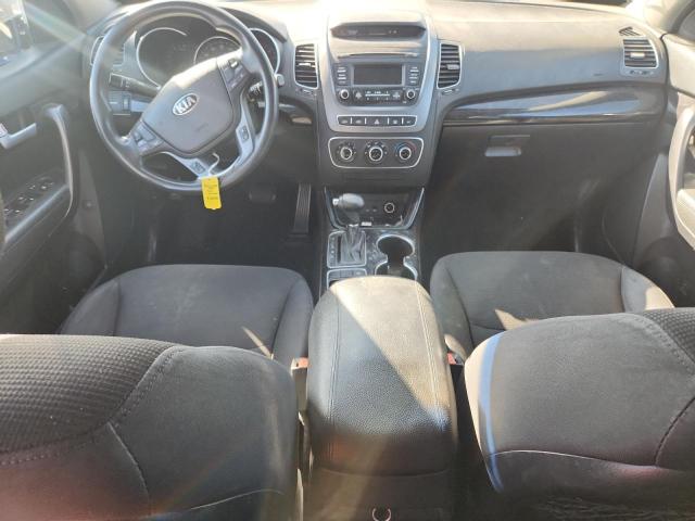 Photo 8 from auction – 2015 KIA SORENTO LX with VIN 5XYKT3A60FG581295
