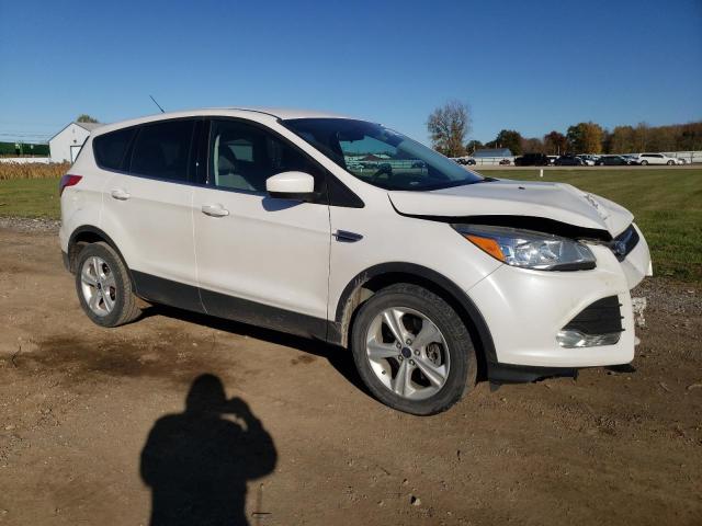 Photo 4 from auction – 2016 FORD ESCAPE SE with VIN 1FMCU9GX9GUA62701