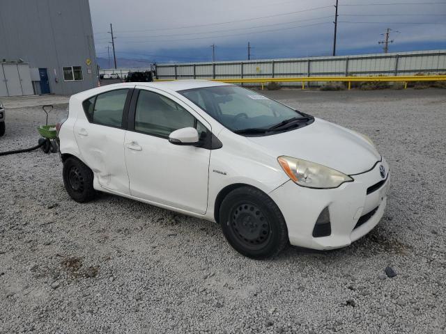 Photo 4 from auction – 2013 TOYOTA PRIUS C with VIN JTDKDTB39D1554286
