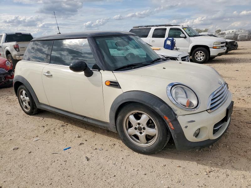 Photo 4 from auction – 2011 MINI COOPER with VIN WMWSU3C54BT182371