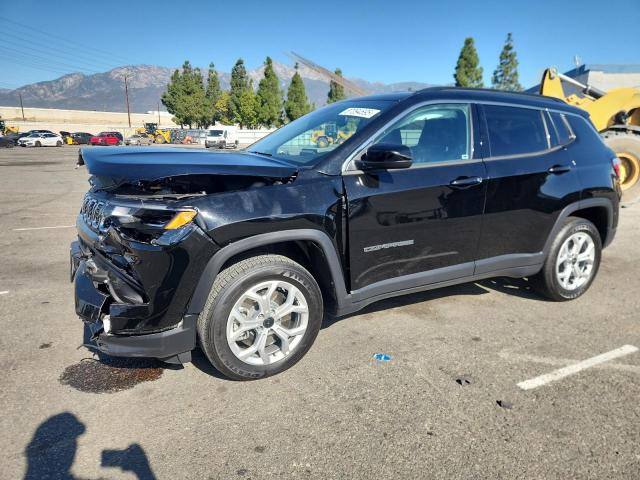 JEEP COMPASS LA 2025 with VIN 3C4NJDBN2ST537218 - Photo from auction
