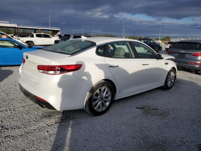 Photo 3 from auction – 2018 KIA OPTIMA LX with VIN 5XXGT4L30JG265911
