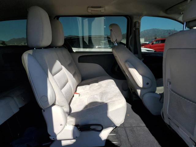 Photo 11 from auction – 2015 DODGE GRAND CARA with VIN 2C4RDGBG4FR749574
