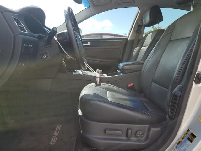 Photo 7 from auction – 2012 HYUNDAI GENESIS 4. with VIN KMHGC4DF2CU184636
