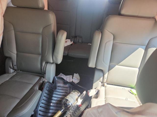 Photo 10 from auction – 2016 CHEVROLET SUBURBAN with VIN 1GNSCHKC5GR248473