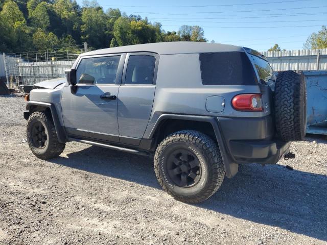 Photo 2 from auction – 2013 TOYOTA FJ CRUISER with VIN JTEBU4BF0DK161797