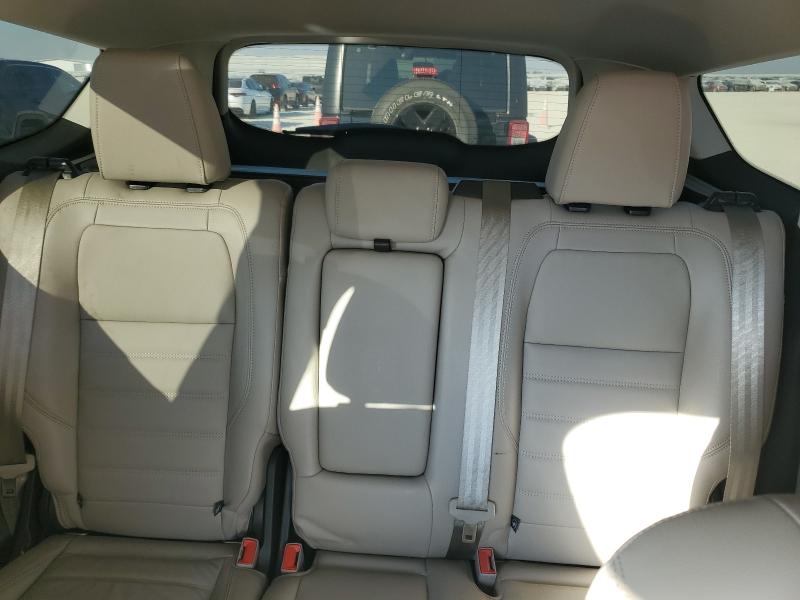 Photo 10 from auction – 2017 FORD ESCAPE TIT with VIN 1FMCU0J97HUE54115