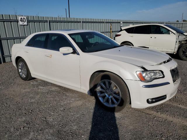 Photo 4 from auction – 2013 CHRYSLER 300 with VIN 2C3CCAAG4DH714452