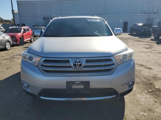 Photo 5 from auction – 2013 TOYOTA HIGHLANDER with VIN 5TDYK3EH8DS112951