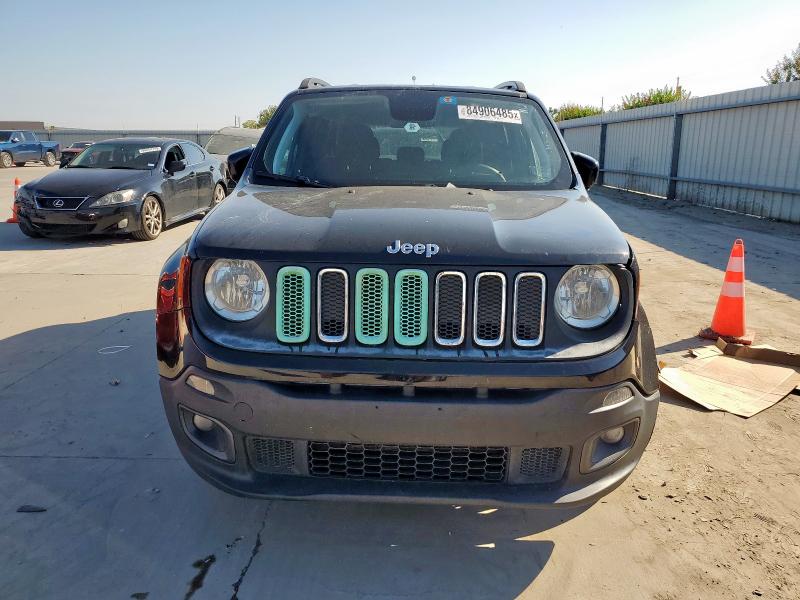 Photo 5 from auction – 2018 JEEP RENEGADE LATITUDE with VIN ZACCJABB2JPH46864