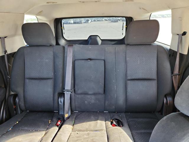 Photo 10 from auction – 2014 CHEVROLET TAHOE C150 with VIN 1GNSCAE03ER128175