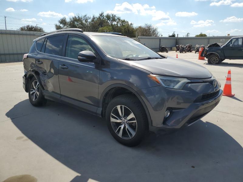 Photo 4 from auction – 2017 TOYOTA RAV4 XLE with VIN JTMWFREV5HJ704458