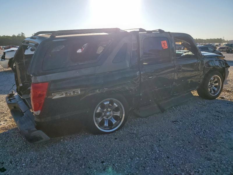 Photo 3 from auction – 2002 CHEVROLET AVALANCHE with VIN 3GNEC13T52G327749