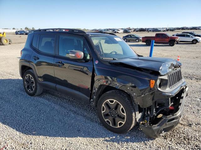Photo 4 from auction – 2016 JEEP RENEGADE TRAILHAWK with VIN ZACCJBCT0GPD33704