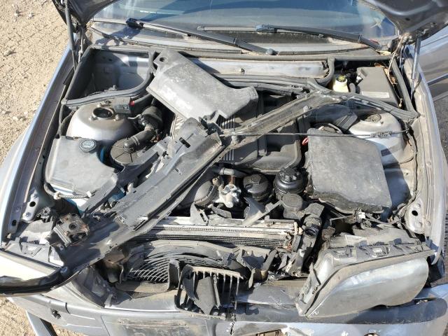 Photo 11 from auction – 2004 BMW 325 with VIN WBAET37454NJ82162
