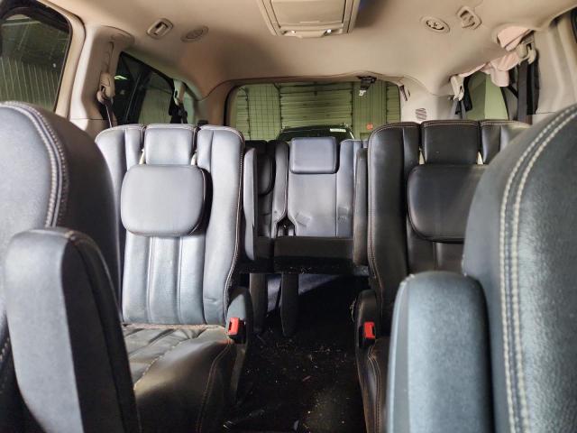 Photo 10 from auction – 2014 CHRYSLER TOWN & COU with VIN 2C4RC1BG2ER113587