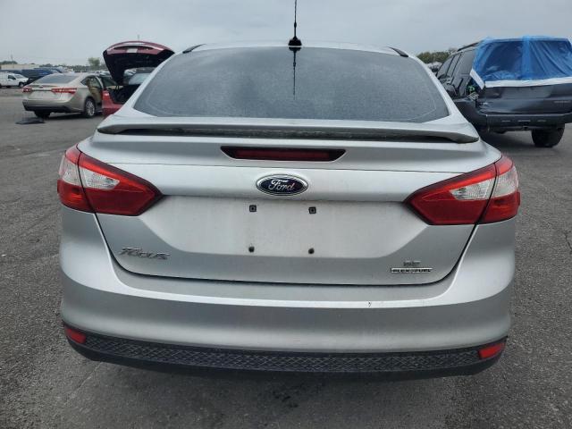 Photo 6 from auction – 2014 FORD FOCUS SE with VIN 1FADP3F25EL257982