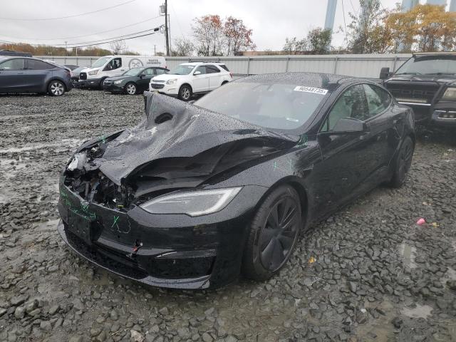 TESLA MODEL S 2022 with VIN 5YJSA1E59NF487207 - Photo from auction