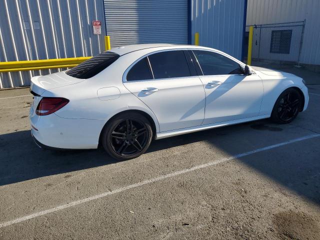 Photo 3 from auction – 2017 MERCEDES-BENZ E 300 with VIN WDDZF4JB4HA177160