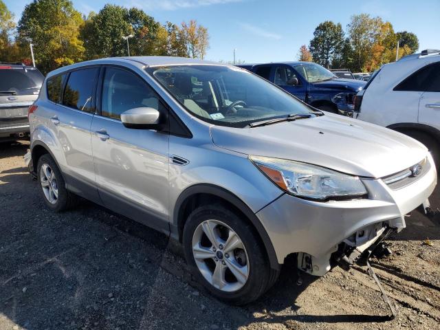 Photo 4 from auction – 2016 FORD ESCAPE SE with VIN 1FMCU9GX6GUC16653