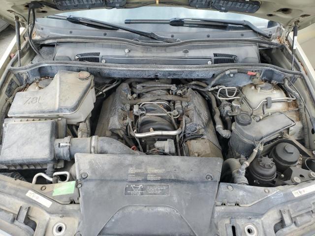 Photo 12 from auction – 2001 BMW X5 4.4I with VIN WBAFB33501LH18659