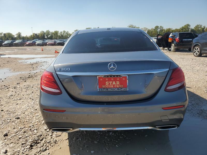 Photo 6 from auction – 2018 MERCEDES-BENZ E 300 with VIN WDDZF4JB9JA360155
