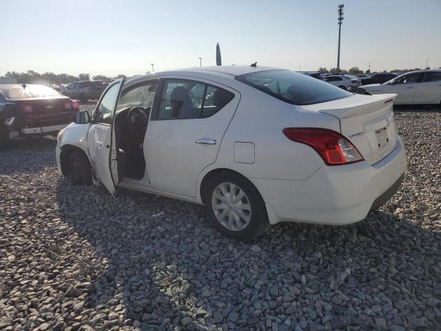 Foto 2 de la subasta – 2017 NISSAN VERSA S con VIN 3N1CN7AP3HL812493