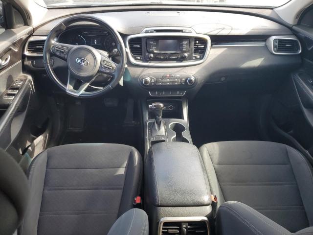 Photo 8 from auction – 2016 KIA SORENTO LX with VIN 5XYPG4A34GG134976