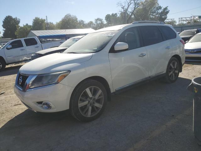 NISSAN PATHFINDER 2015 with VIN 5N1AR2MMXFC615161 - Photo from auction