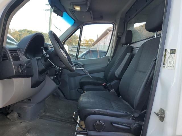 Photo 7 from auction – 2014 MERCEDES-BENZ SPRINTER 2 with VIN WD3PE7DC6E5825378