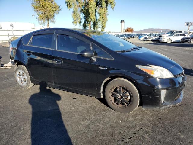 Photo 4 from auction – 2015 TOYOTA PRIUS with VIN JTDKN3DU6F1952366