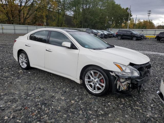 Photo 4 from auction – 2011 NISSAN MAXIMA S with VIN 1N4AA5AP8BC862660