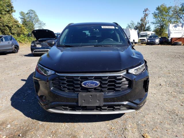 Photo 5 from auction – 2023 FORD ESCAPE with VIN 1FMCU9MN0PUB27941