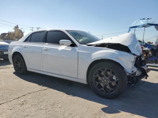 Photo 4 from auction – 2022 CHRYSLER 300 TOURIN with VIN 2C3CCASG3NH203959