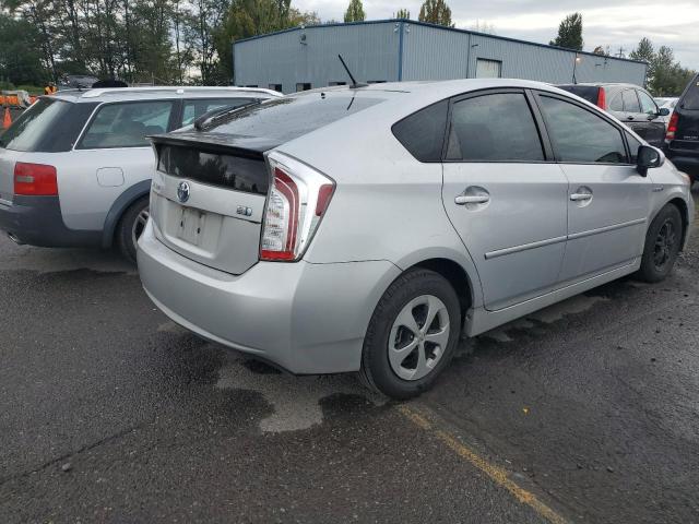 Photo 3 from auction – 2013 TOYOTA PRIUS with VIN JTDKN3DU3D1653849
