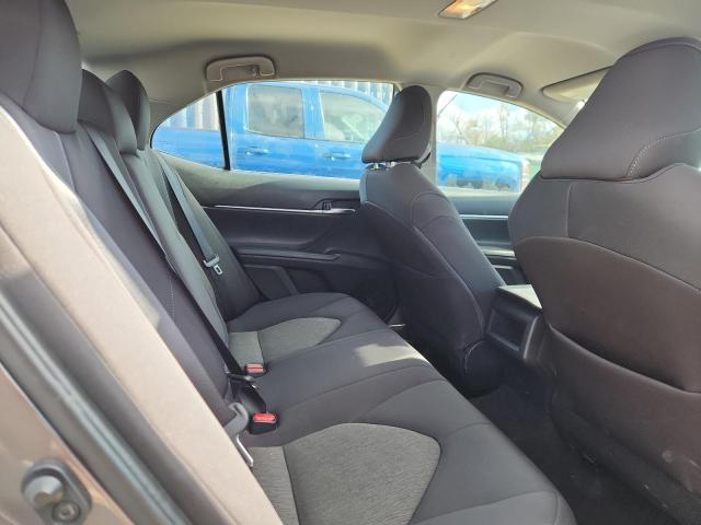 Photo 10 from auction – 2022 TOYOTA CAMRY LE with VIN 4T1C31AK2NU597979