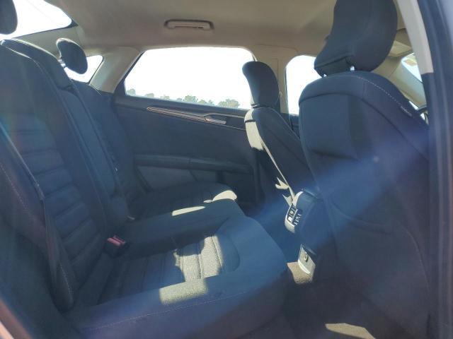 Photo 10 from auction – 2019 FORD FUSION SE with VIN 3FA6P0H72KR190304