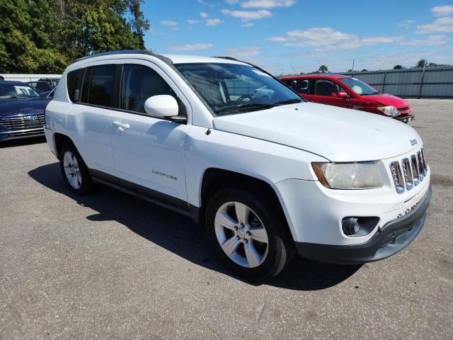 Photo 4 from auction – 2014 JEEP COMPASS LA with VIN 1C4NJCEB1ED690923
