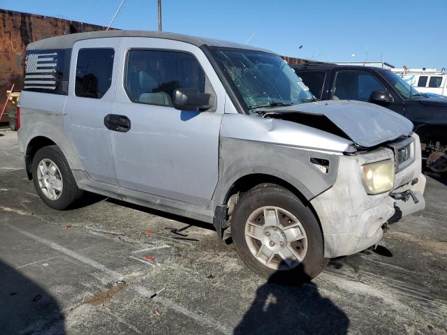 Photo 4 from auction – 2005 HONDA ELEMENT LX with VIN 5J6YH28305L027155