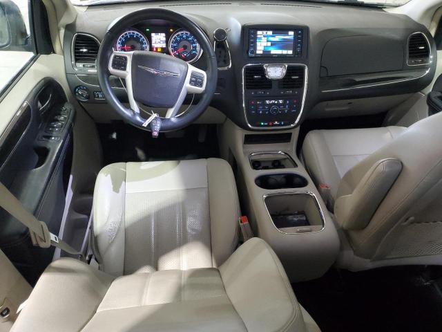 Photo 8 from auction – 2015 CHRYSLER TOWN & COU with VIN 2C4RC1CG0FR611075