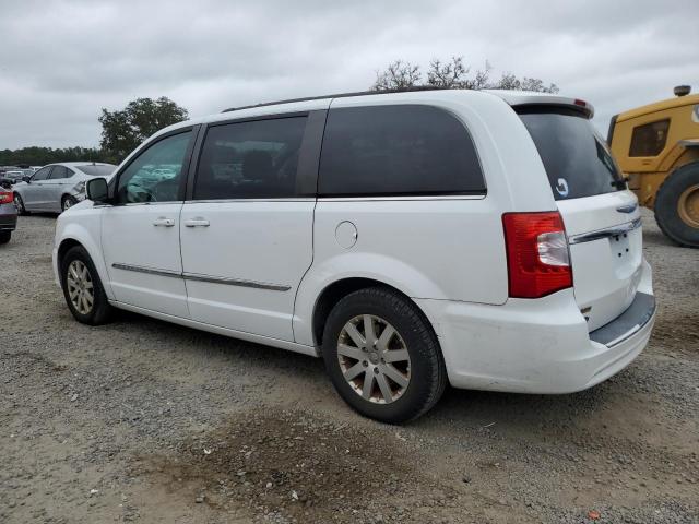 Photo 2 from auction – 2016 CHRYSLER TOWN & COU with VIN 2C4RC1BG4GR118650